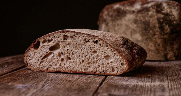 Sylter Sauerteigbrot: Das Gaues-Weißbrotrezept lässt sich auch im Haushaltsofen nachbacken.